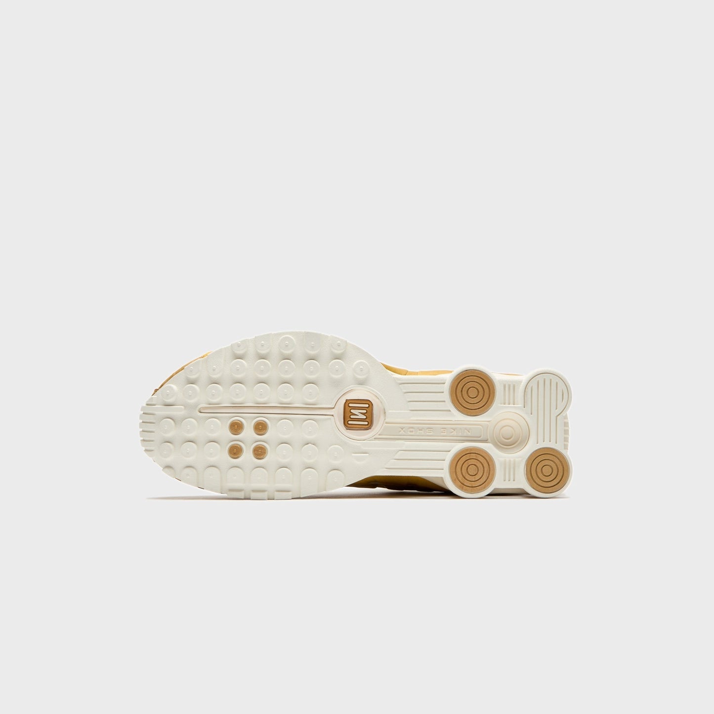 Nike Shox R4 - Soft Pearl / Metallic Gold