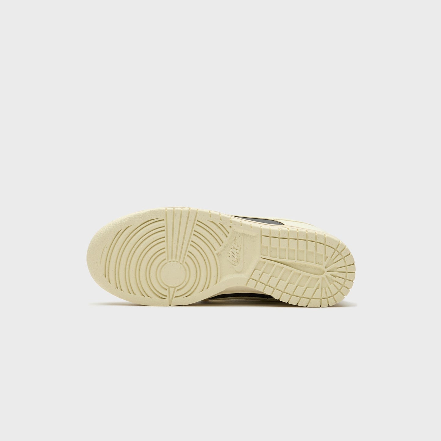 Nike WMNS Dunk Low - Off-Noir / Light Khaki / Alabaster
