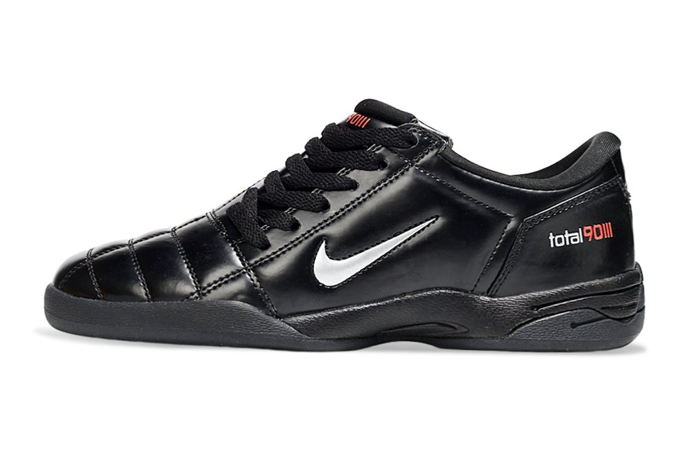 Nike T90 IC