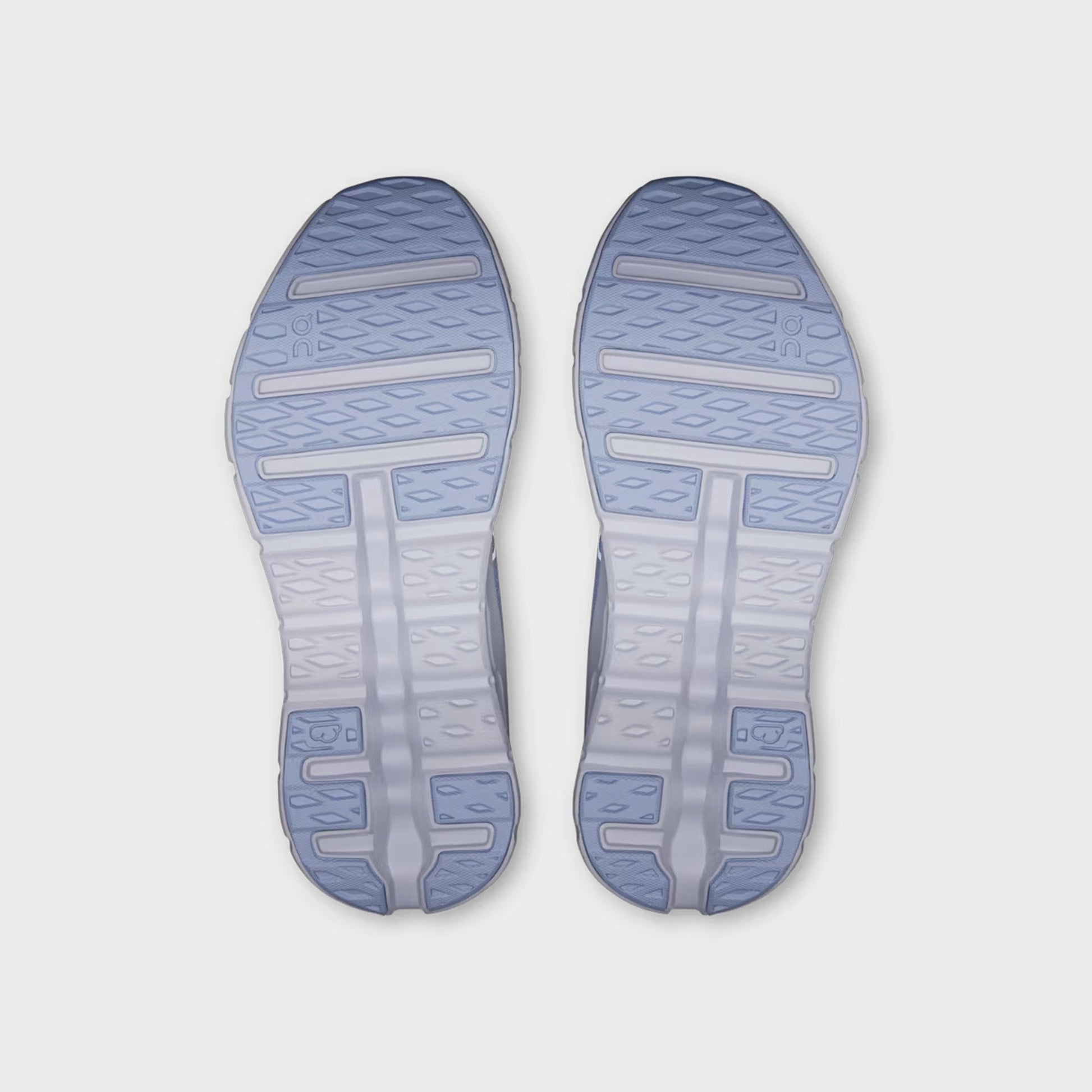 On Running WMNS Cloudtilt Moon - Nimbus