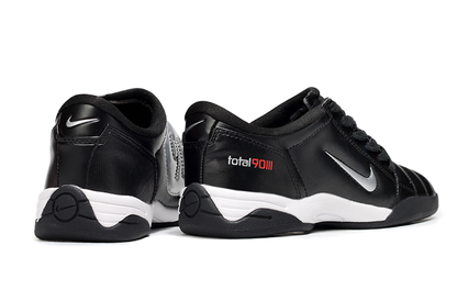 Nike T90 IC