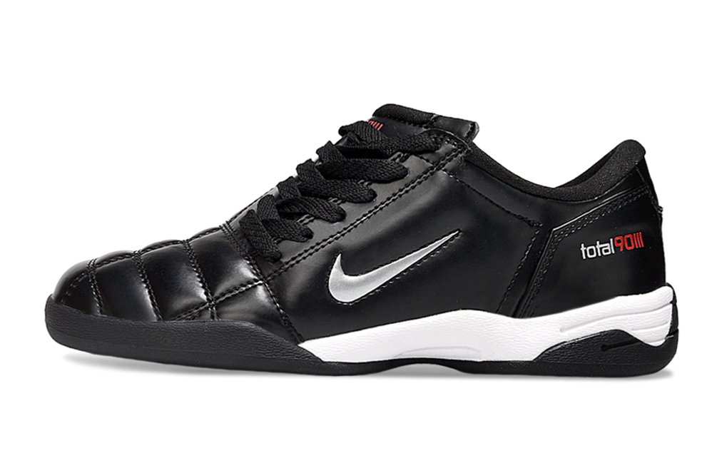 Nike T90 IC