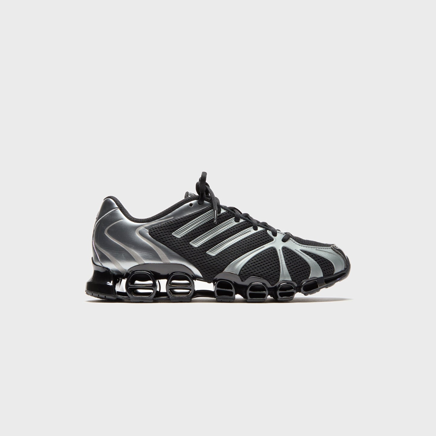 adidas WMNS Mega Ghostride - Core Black / Iron Metallic / Core Black