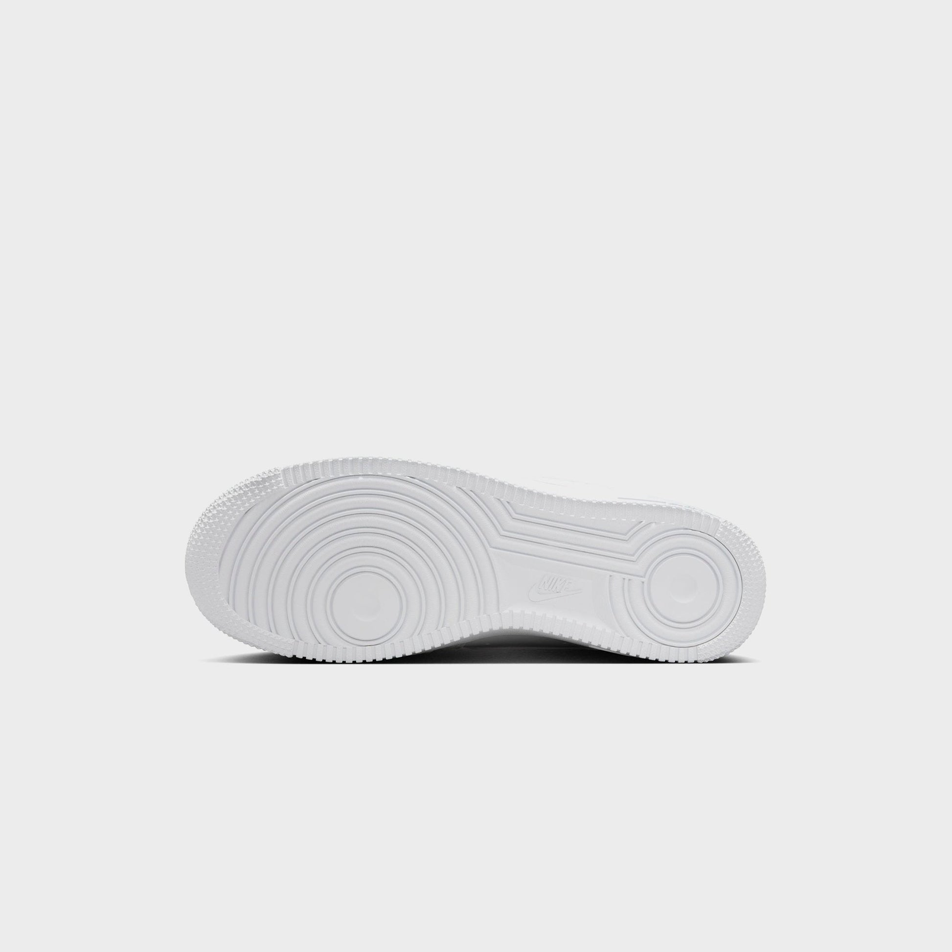 Nike WMNS Air Force 1 '07 SE - White / White / White / Black