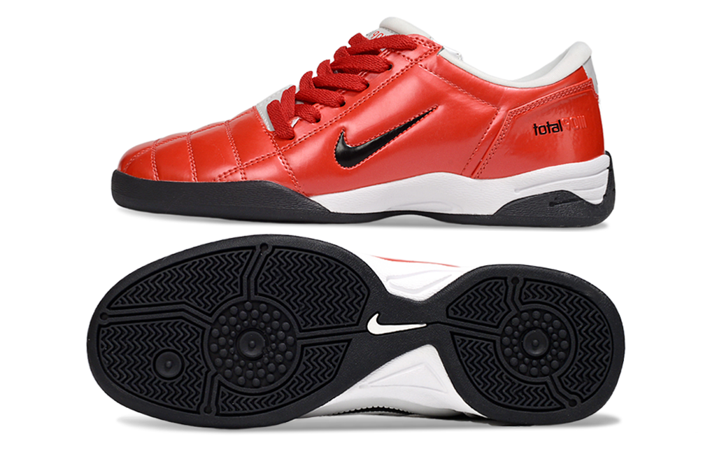 Nike T90 IC