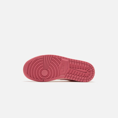 Nike WMNS Air Jordan 1 Low - Sail / Guava Ice / Pink Salt