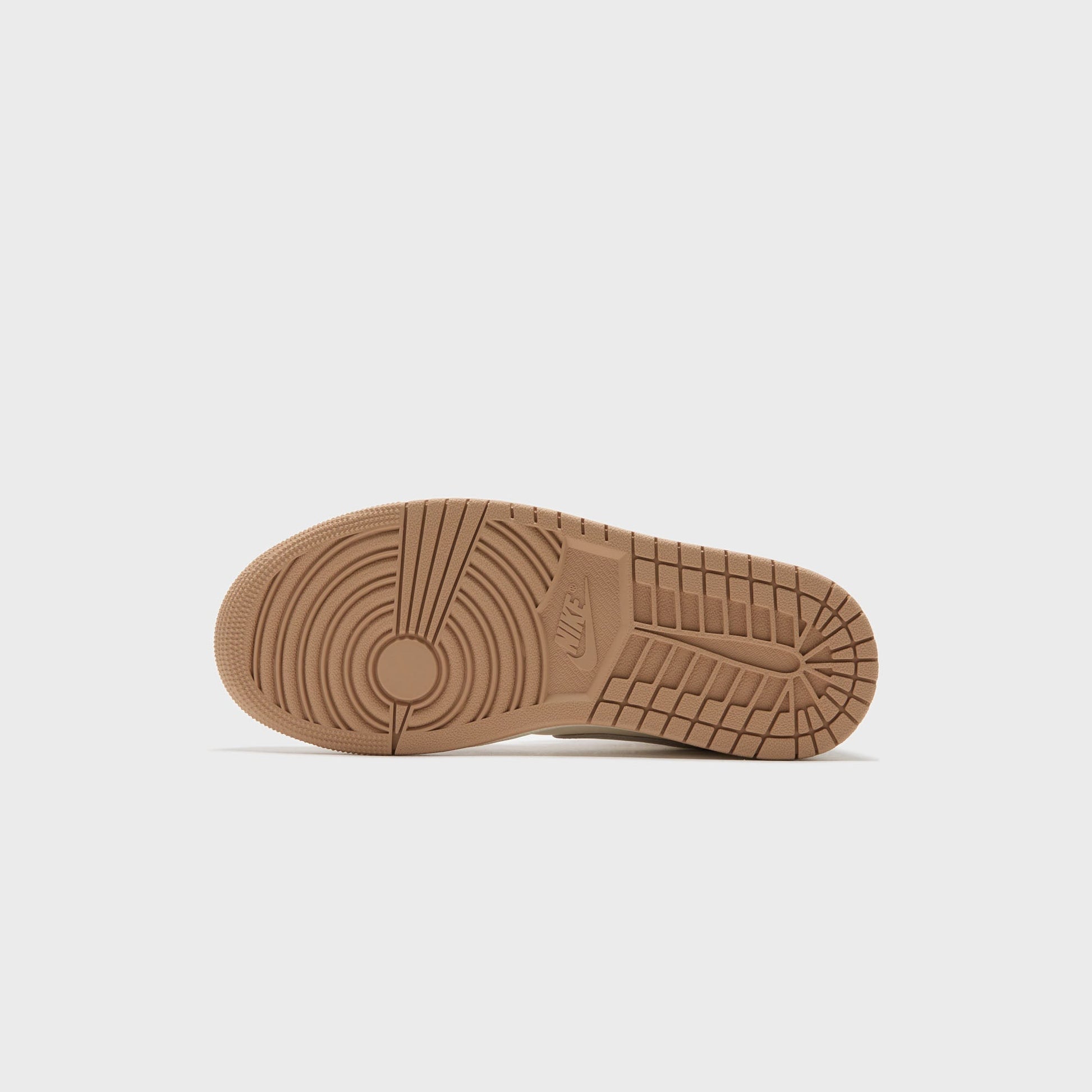 Jordan Air Jordan 1 Mid - Pale Ivory / Light Orewood Brown / Hemp / Sail
