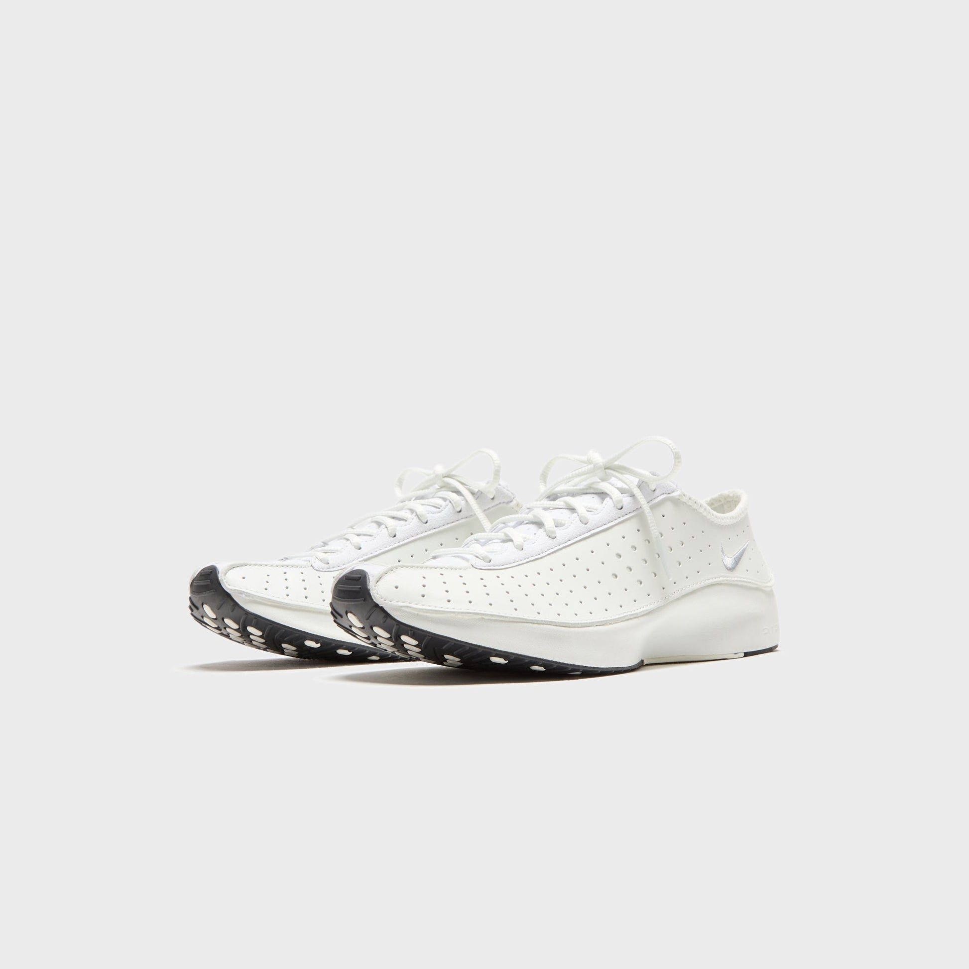 Nike WMNS Air Superfly - White / Metallic Silver / Black / Sail
