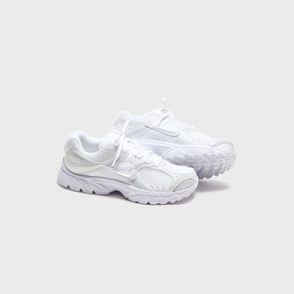 Nike WMNS V5 Rnr - White /Black / Metallic Silver