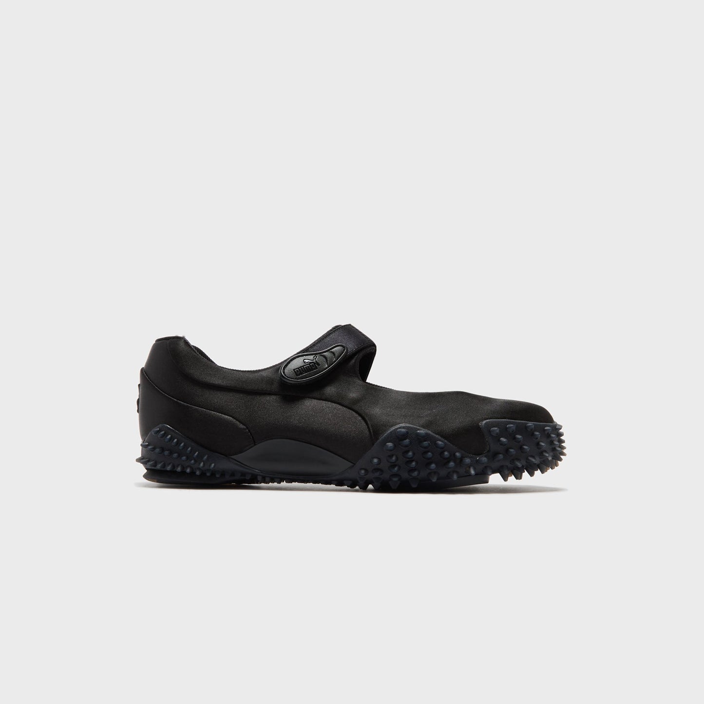 PUMA WMNS Mostro Fey Satin - Puma Black / Cool Dark Gray