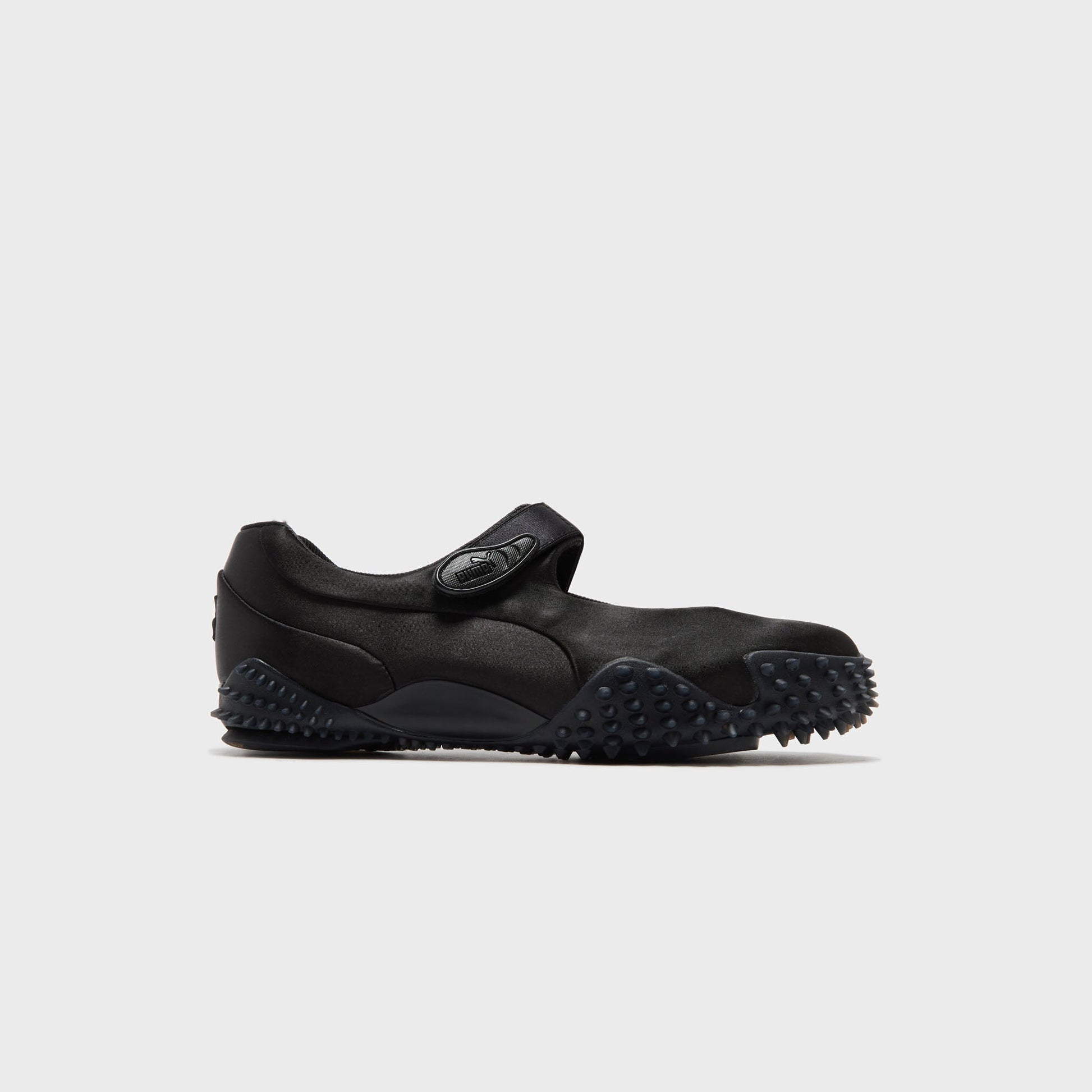 PUMA WMNS Mostro Fey Satin - Puma Black / Cool Dark Gray