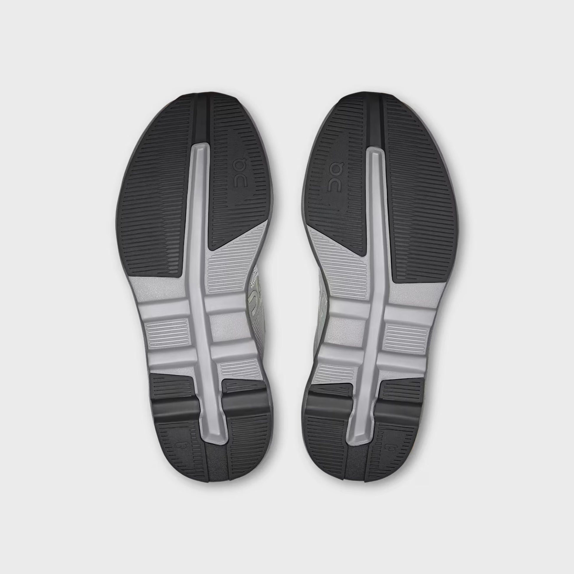 On Running WMNS Cloudzone Moon - Alloy / Rock
